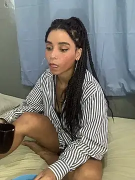 Lillith Bloom online show from February 25, 2:27 pm