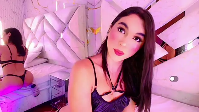 Isa Villaa online show from April 24, 3:09 am