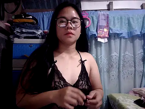 xxdreamgirl69 online show from April 21, 9:39 pm