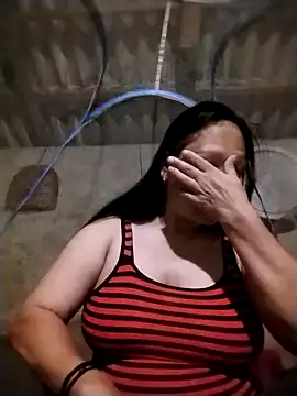 LeoPet2x online show from April 20, 8:10 pm