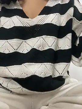 Snapshot of Namratajainn chatting on January 18, 4:55 pm Namratajainn online show from January 18, 4:55 pm