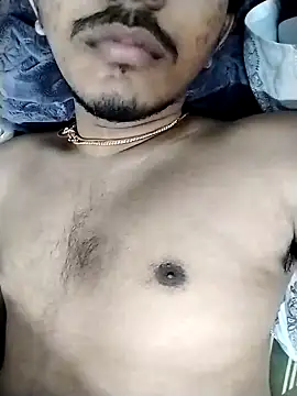 Snapshot of Andhra_Boy21 chatting on December 18, 7:47 am Andhra Boy21 online show from December 18, 7:47 am