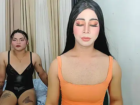 Snapshot of Seductive_Paloma chatting on December 17, 1:00 am Seductive Paloma online show from December 17, 1:00 am