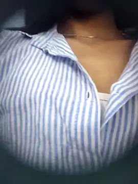 Snapshot of Isha_Liha chatting on December 2, 6:41 am Isha Liha online show from December 2, 6:41 am