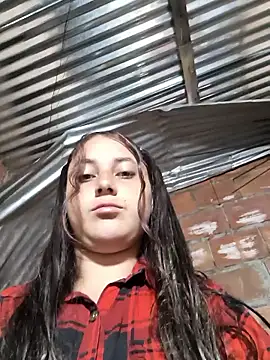 sammyyblondee online show from December 18, 10:05 pm