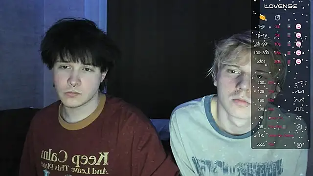 Snapshot of miya_meow_miku chatting on December 1, 2:33 pm miya meow miku online show from December 1, 2:33 pm