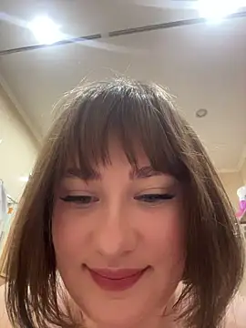 Snapshot of BettySpaghetti chatting on December 2, 6:03 pm BettySpaghetti online show from December 2, 6:03 pm