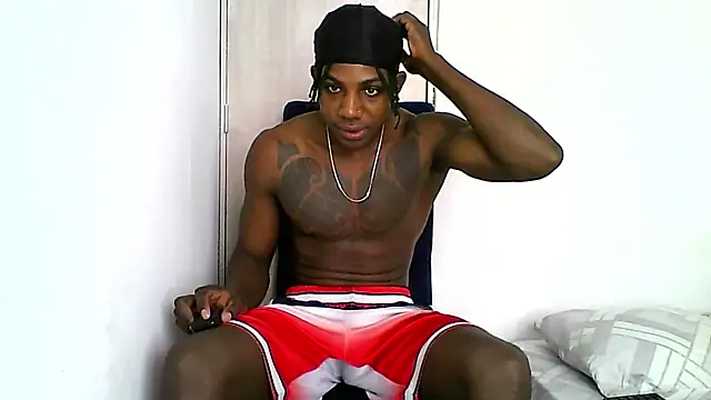 Snapshot of Darktemp_ chatting on December 4, 11:41 am Darktemp online show from December 4, 11:41 am