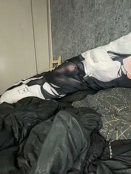 Snapshot of kcortnix chatting on December 4, 9:56 pm kcortnix online show from December 4, 9:56 pm