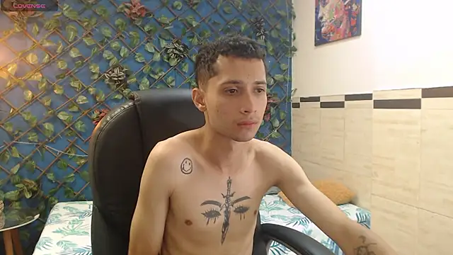 LucassSmith11 online show from March 28, 6:07 pm