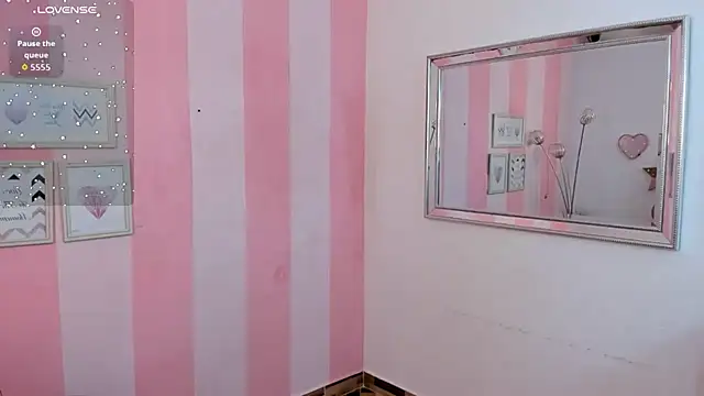Snapshot of Amaia_Monroe chatting on May 5, 11:02 pm Amaia Monroe online show from May 5, 11:02 pm