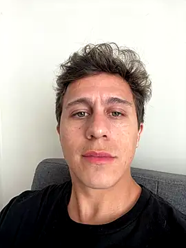 Snapshot of Emanueldickarg chatting on November 30, 9:52 pm Emanueldickarg online show from November 30, 9:52 pm