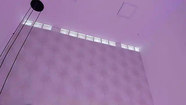 Emily luve online show from April 20, 8:10 pm