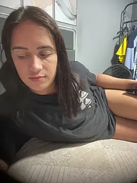 larysinha online show from April 13, 10:59 pm