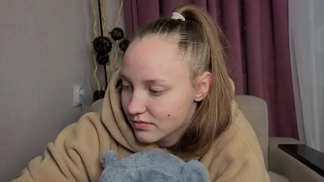 BibiStapler online show from December 19, 7:10 pm