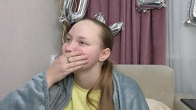 BibiStapler online show from February 13, 8:38 pm