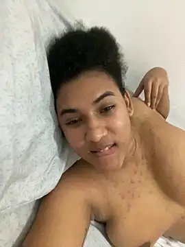 Snapshot of giraldota chatting on November 29, 6:27 am giraldota online show from November 29, 6:27 am