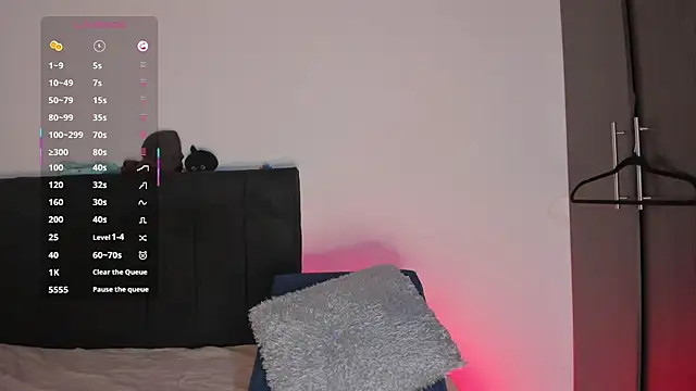 santinaughty online show from February 11, 1:10 am