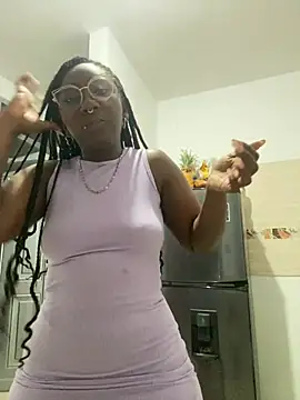 ZahhyGrey online show from April 19, 11:18 pm