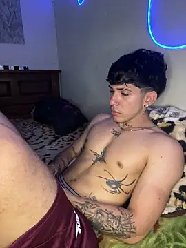 Snapshot of wil_hot chatting on May 25, 4:02 pm wil hot online show from May 25, 4:02 pm
