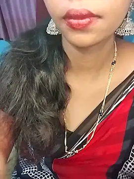 Snapshot of kannada_siri123 chatting on May 19, 6:36 pm kannada siri123 online show from May 19, 6:36 pm