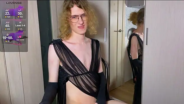 Avery adam online show from March 6, 12:18 am