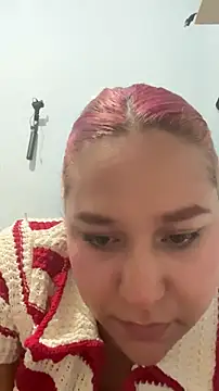 Kittysweet2001 online show from May 9, 7:35 am