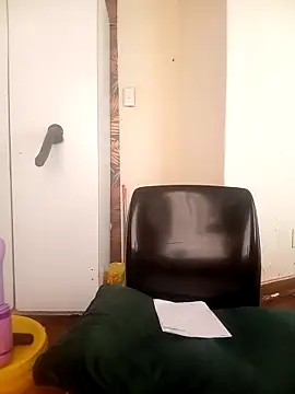 naughty horny bitch online show from April 10, 7:35 am