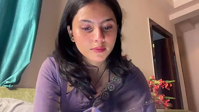 Piyyuu online show from April 13, 6:46 pm