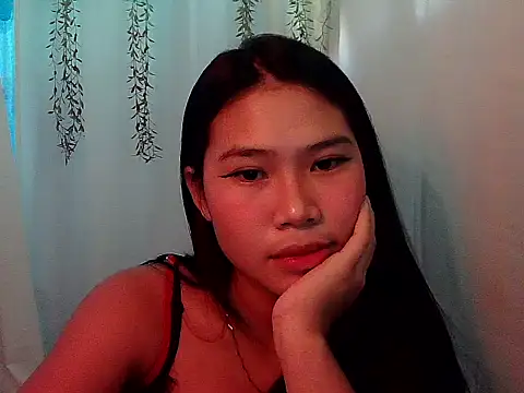 Snapshot of Allysonxx05 chatting on December 14, 6:30 am Allysonxx05 online show from December 14, 6:30 am