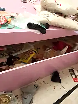 Cuchurus1216 online show from March 3, 3:40 pm