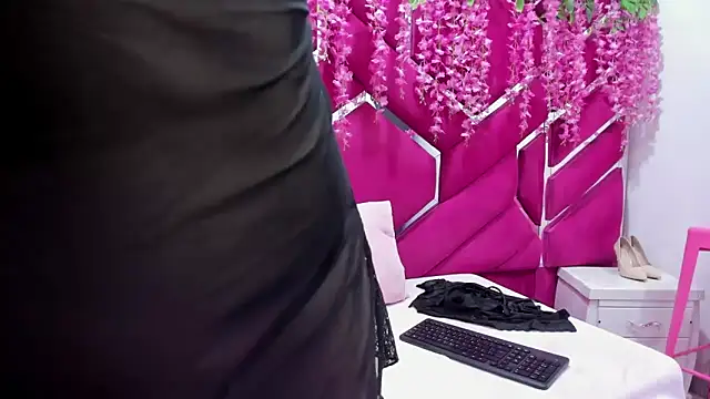 Alexa Sanz online show from April 21, 8:23 pm