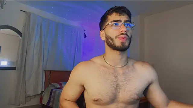 Franco banderas online show from April 29, 10:19 am