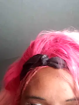 Snapshot of KittyFuego69 chatting on May 2, 6:07 am KittyFuego69 online show from May 2, 6:07 am