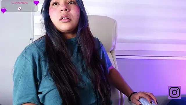 Mylarossi online show from April 12, 2:22 pm