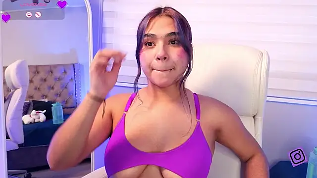 Mylarossi online show from April 21, 8:23 pm