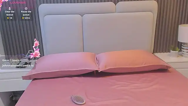 Miia cute18 online show from January 15, 11:15 am