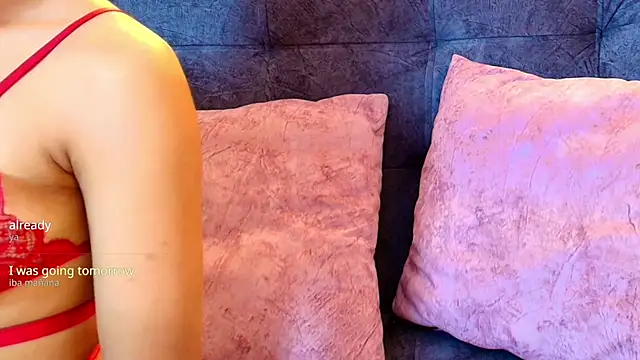 brunette candyy  online show from April 24, 1:57 pm