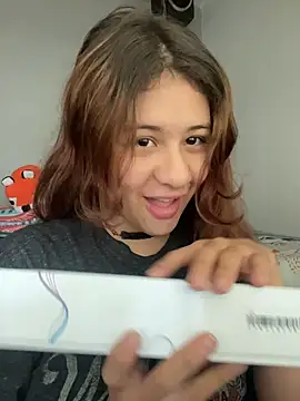 dakota021 online show from April 21, 5:50 pm