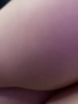 Snapshot of kira_velour chatting on December 4, 12:20 am kira velour online show from December 4, 12:20 am