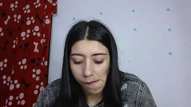 TaylorLove- online show from January 13, 2:39 am