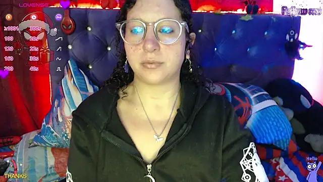 Snapshot of nahomymonx chatting on December 15, 10:41 am nahomymonx online show from December 15, 10:41 am