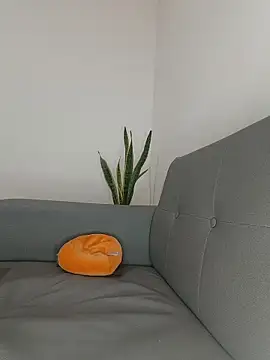   VioletaHeaven   online show from April 23, 12:29 pm