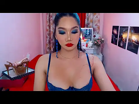 UrScreenGoddess online show from June 4, 12:38 am