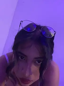 Arely-L1 online show from March 8, 7:17 pm