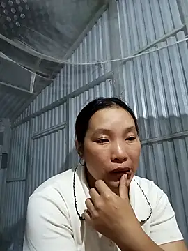 Evelyn-n online show from April 30, 12:22 pm
