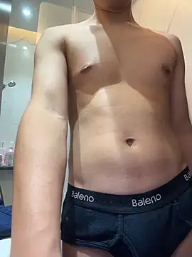 Snapshot of HKBOY0001 chatting on February 27, 12:16 pm HKBOY0001 online show from February 27, 12:16 pm