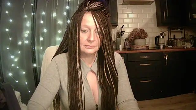 pixxiexo online show from December 23, 2:31 am