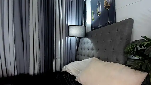 asianpetiteprincess online show from June 3, 12:52 pm