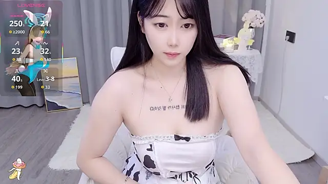 Xania xx online show from December 18, 8:59 pm